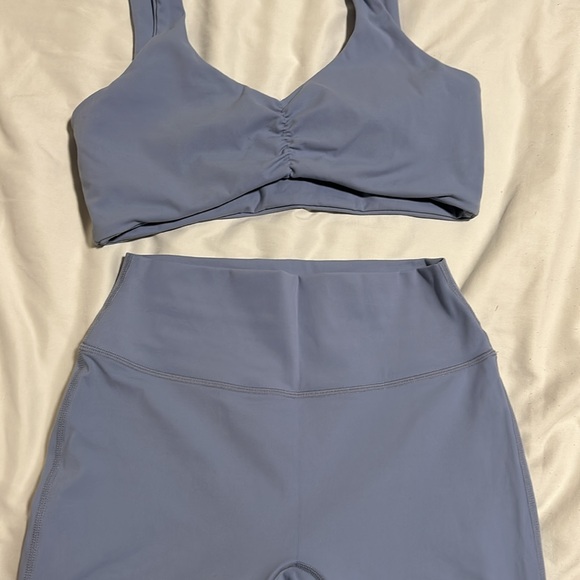 Amazon Pavoi workout set - Picture 3 of 5